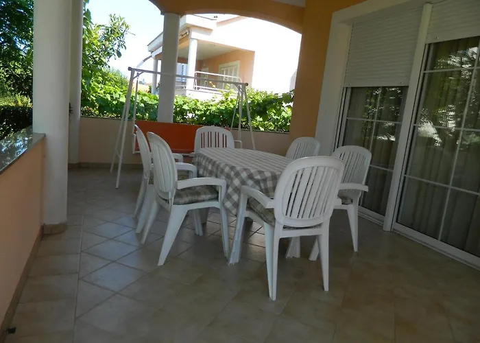 House With A Parking Space - 13883 Задар